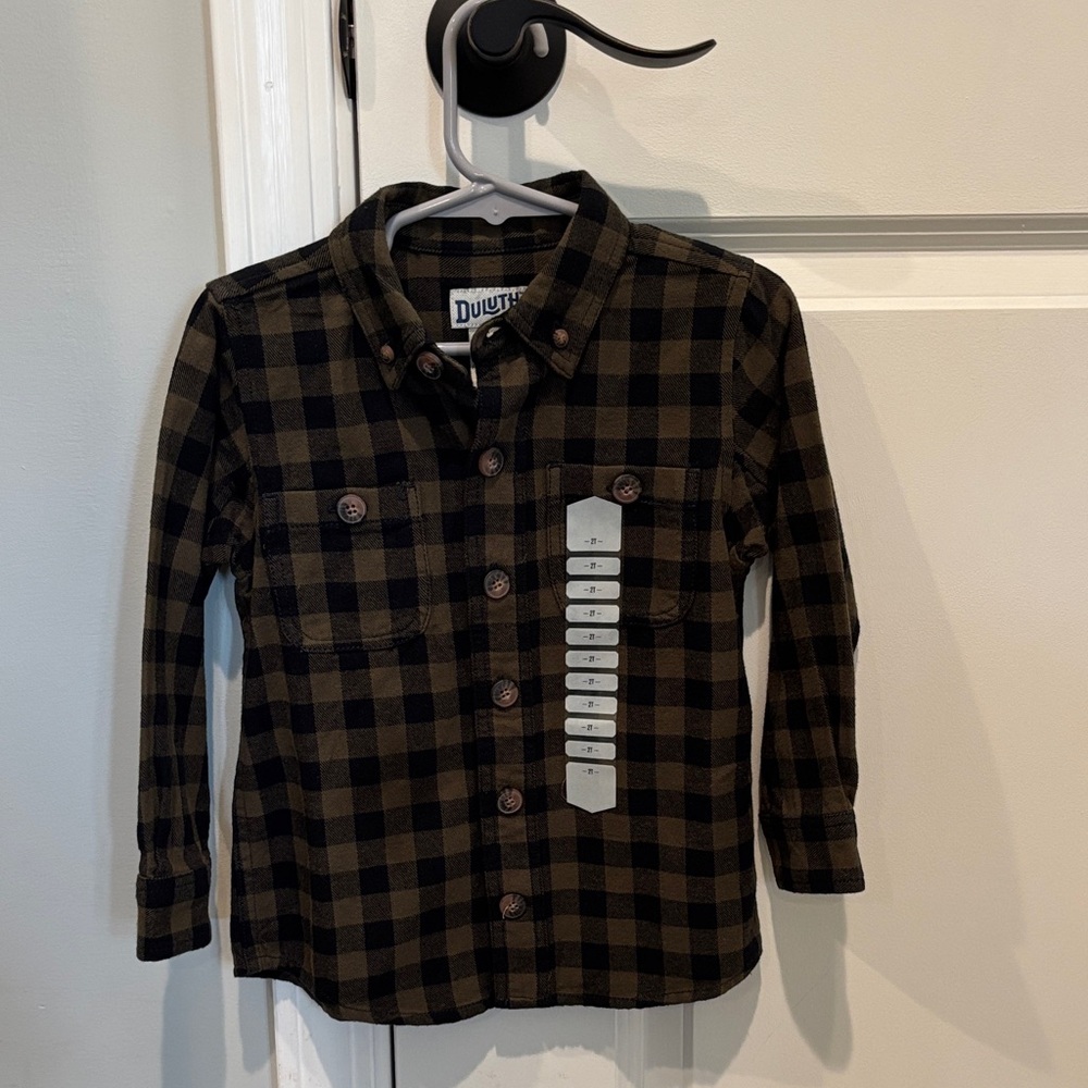 Duluth Trading Co Kids Plaid Shirt - Black and Green. 2T